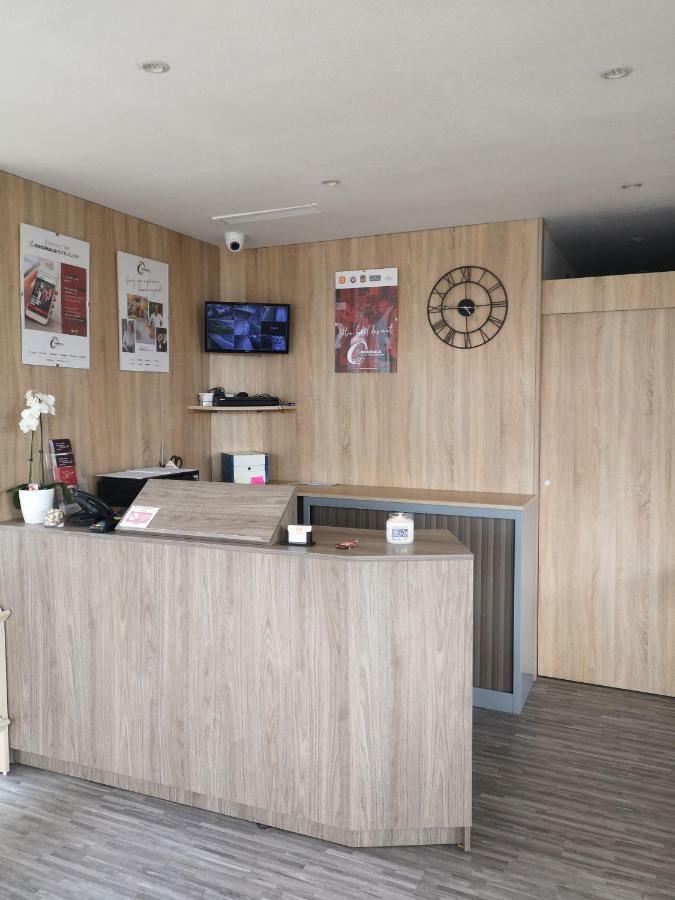 The Originals Access Aéroport, Hôtel Aurillac Exterior foto